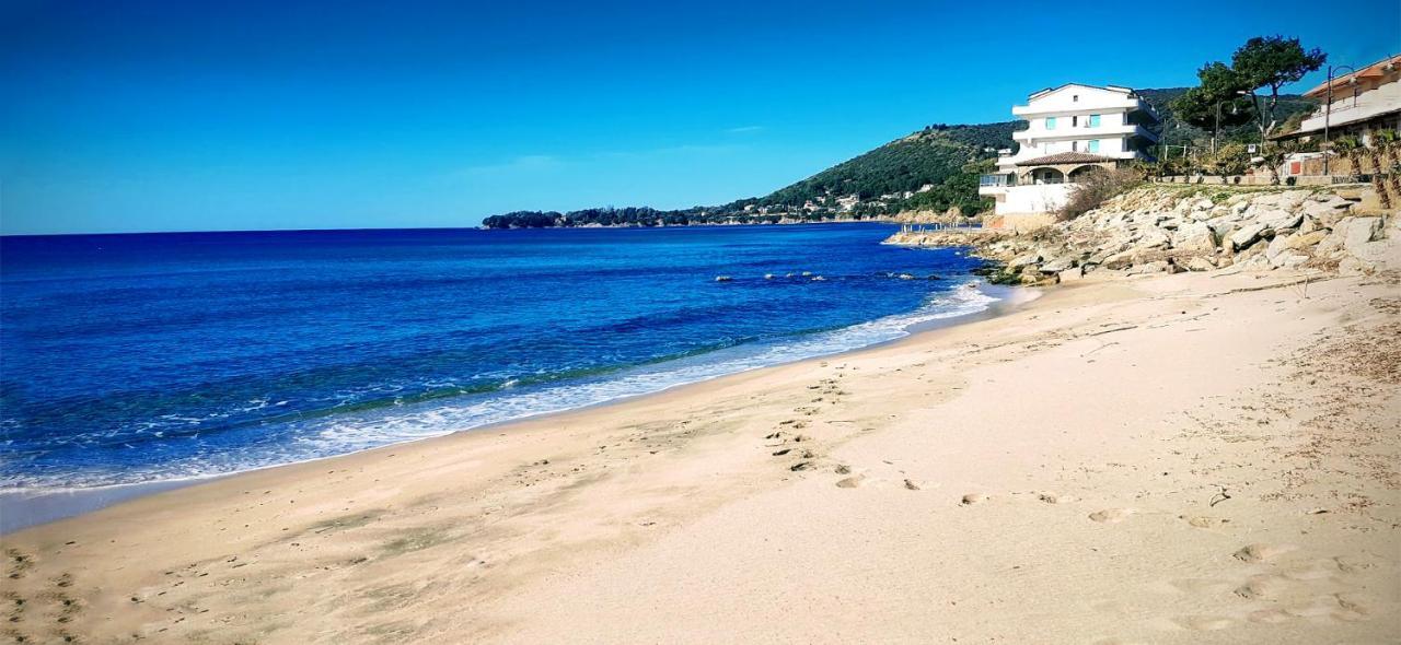 Villa Edwige B&B Castellabate Dış mekan fotoğraf